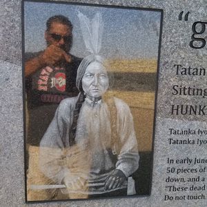 Meet your Posher, Charles